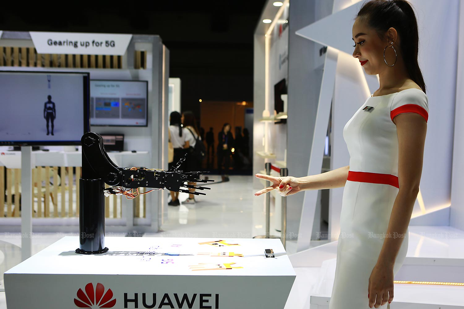 Huawei Investasi 700 Juta Baht untuk Pusat Data di Thailand